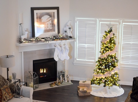 Christmas tree with lights